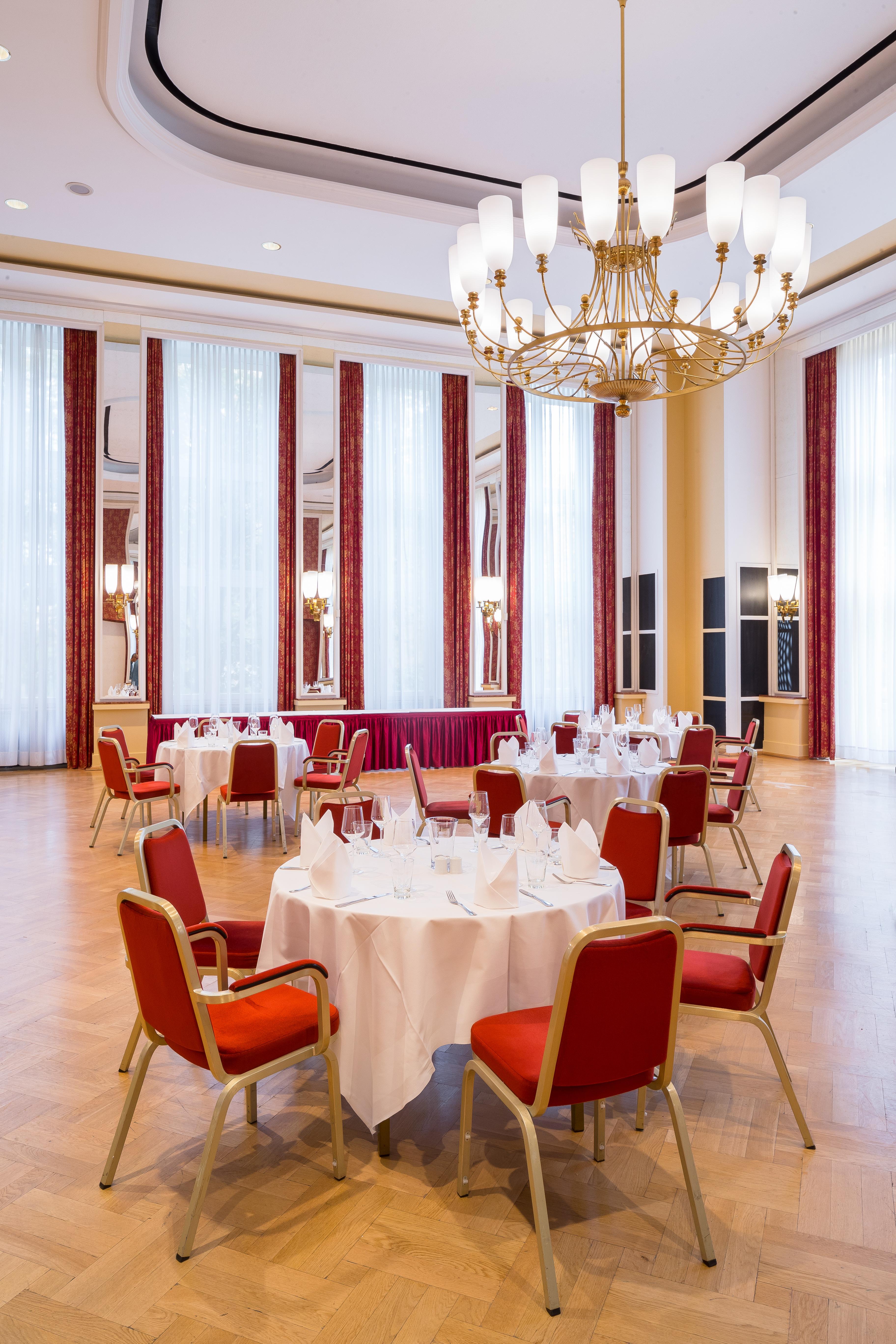 Hotel Chemnitzer Hof エクステリア 写真