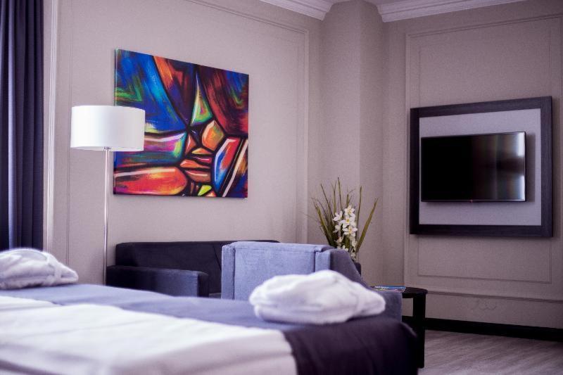 Hotel Chemnitzer Hof エクステリア 写真