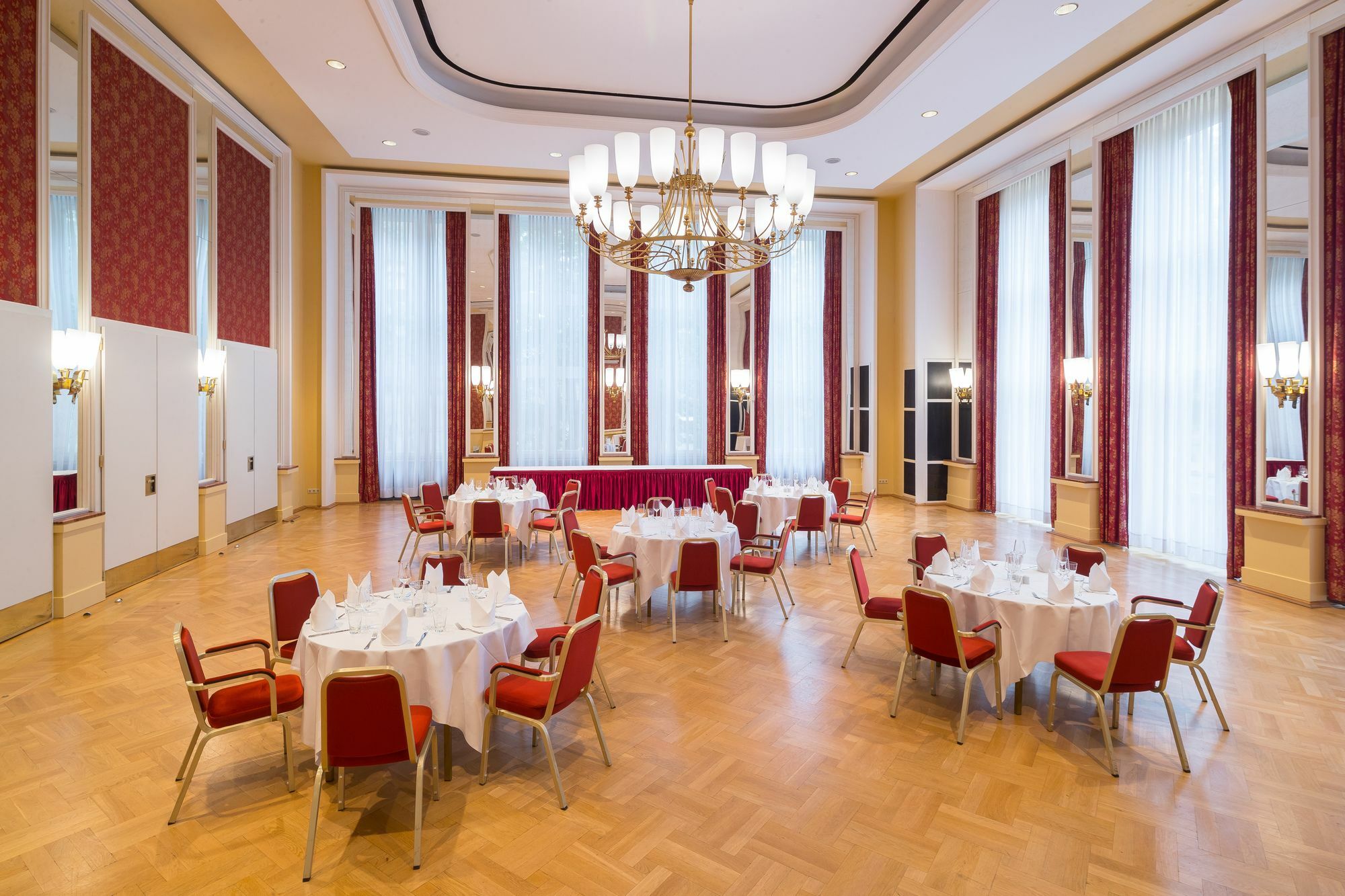 Hotel Chemnitzer Hof エクステリア 写真